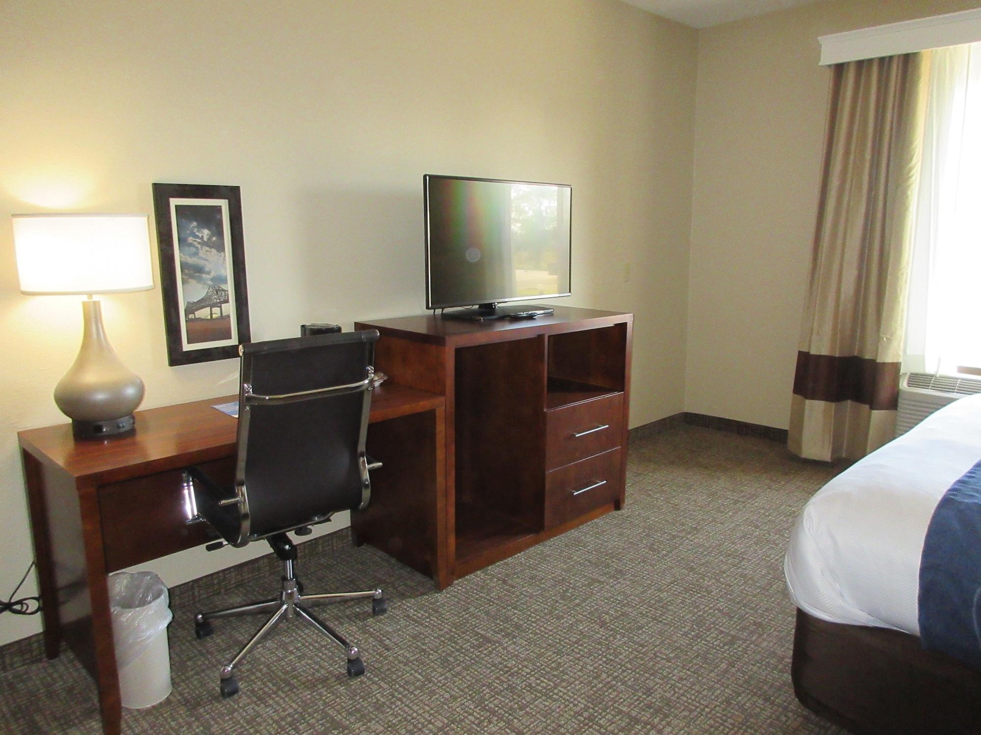 Comfort Inn&Suites Baton Rouge Airport Exterior foto