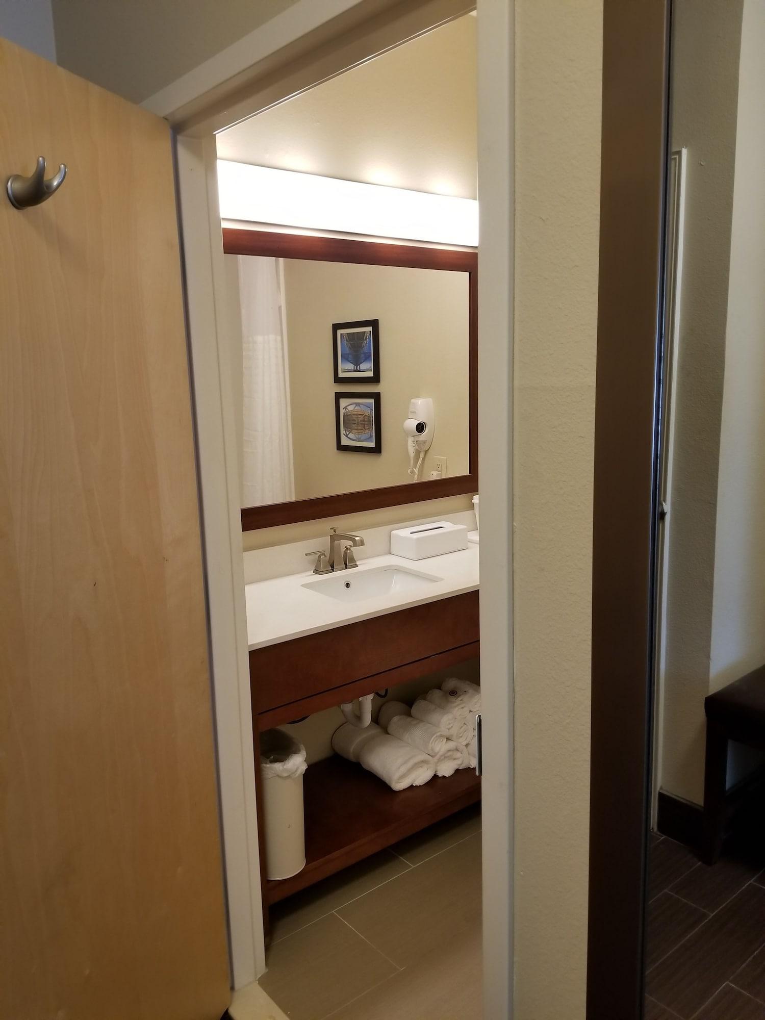 Comfort Inn&Suites Baton Rouge Airport Exterior foto