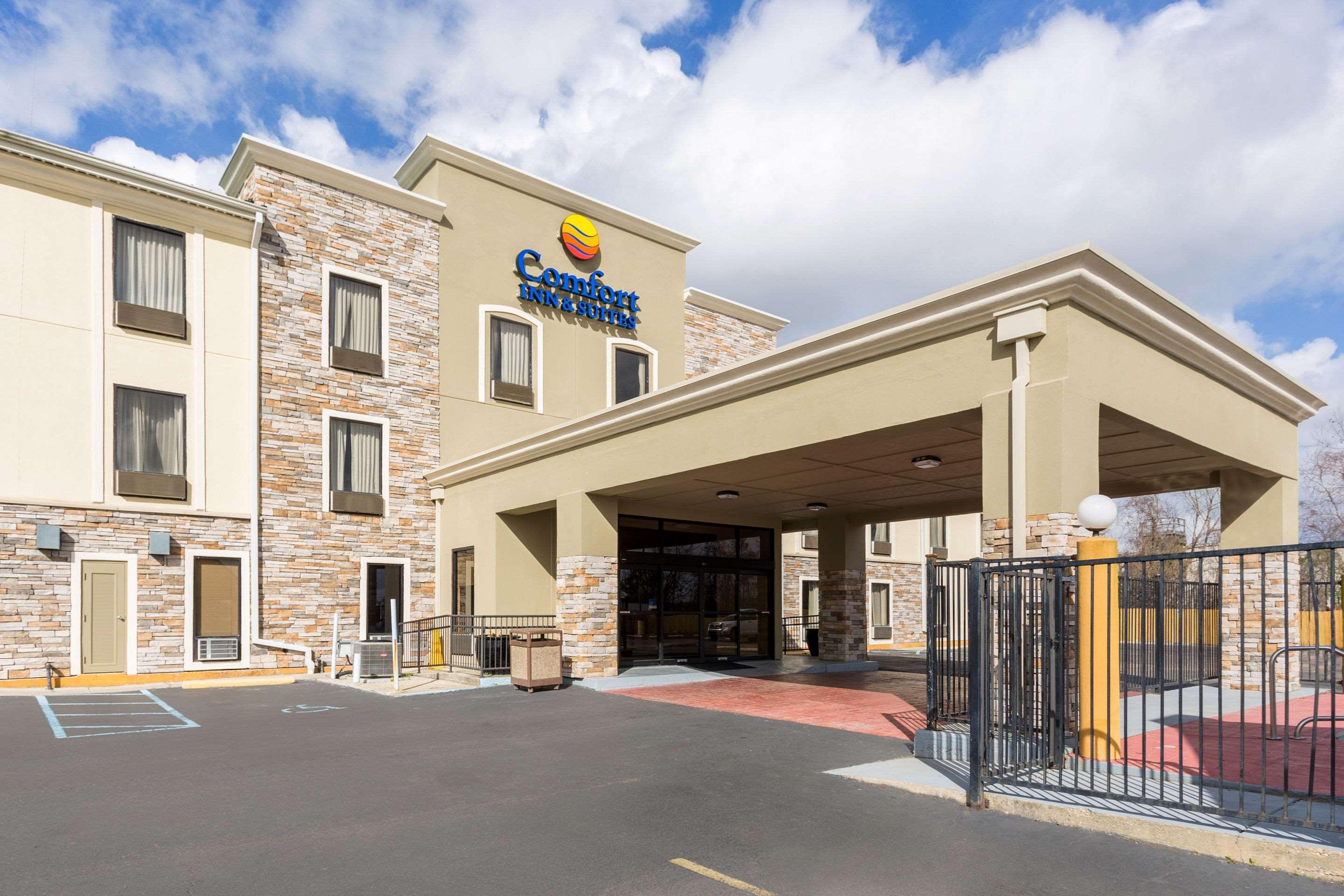 Comfort Inn&Suites Baton Rouge Airport Exterior foto